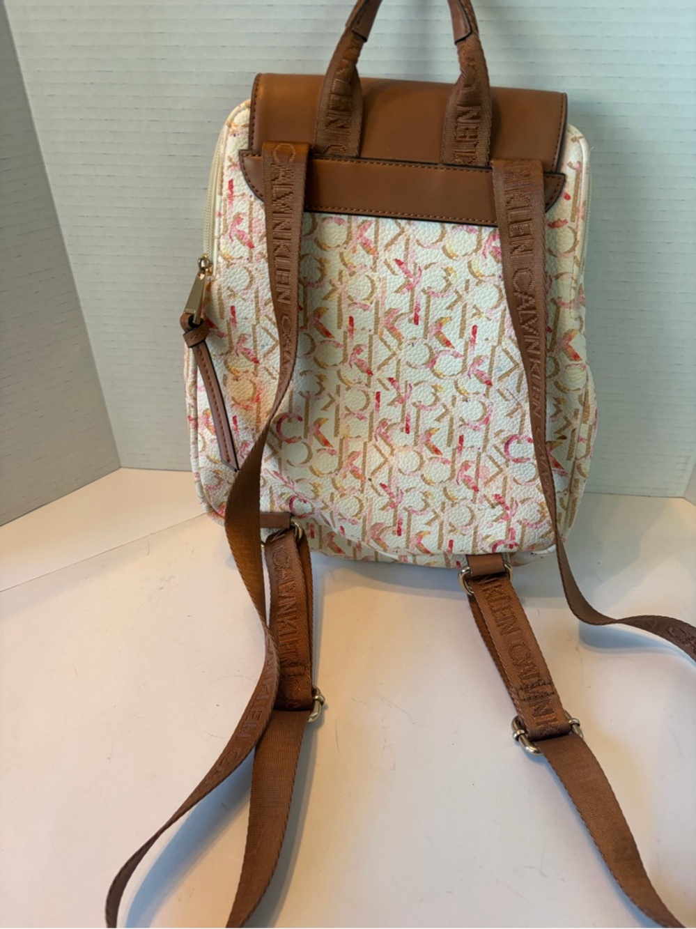 Calvin Klein Hudson Monogram backpack - Picture 3 of 12